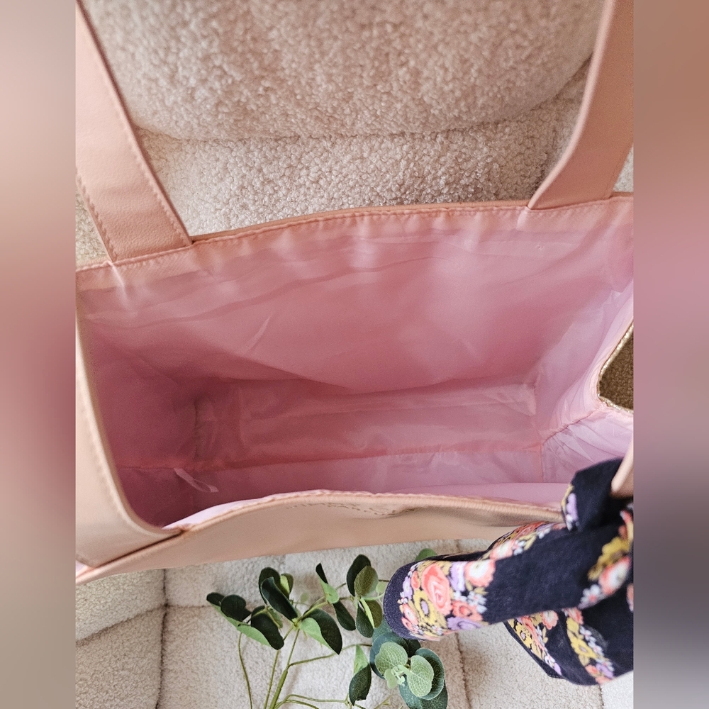 Jimmy Choo Tote Bag w/ Scarf - Picture 6 of 12